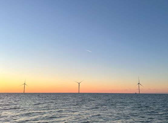 Finland - Vattenfall south turbines - JH.jpg